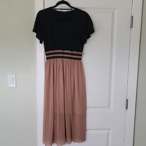 Black & Blush Tiered Waist Midi Dress